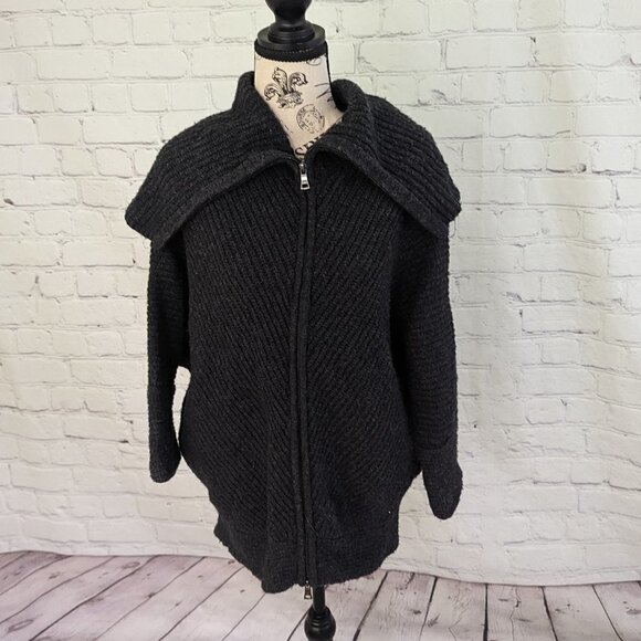 BCBGMAXAZRIA BCBG Charcoal Dolman Knit Cocoon Cardigan Sweater XXS NEW - Picture 1 of 6